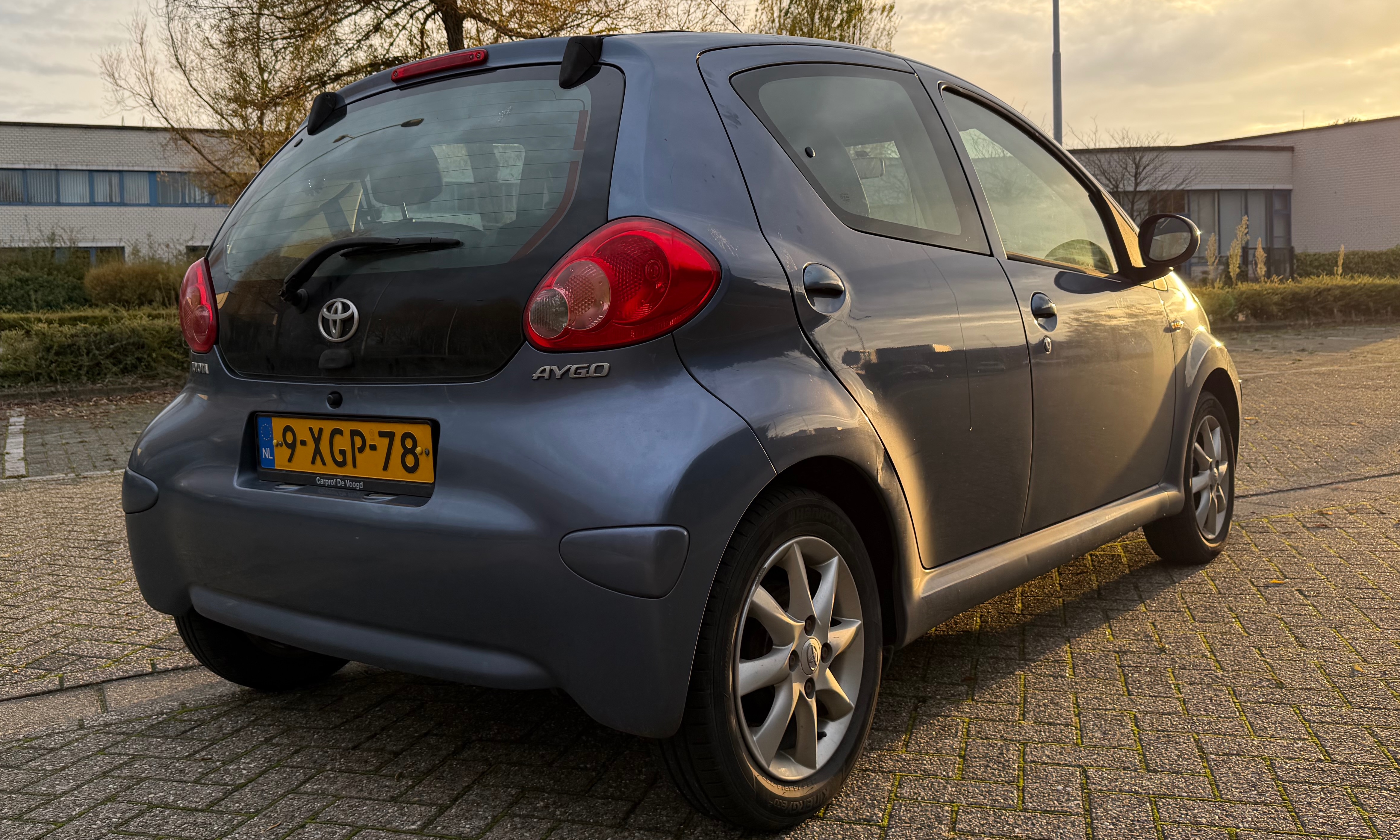 Toyota Aygo 1.0 | Apk | Nap | Airco | Elektr ramen | Toerenteller | 5 Deurs - Thumbnail 3