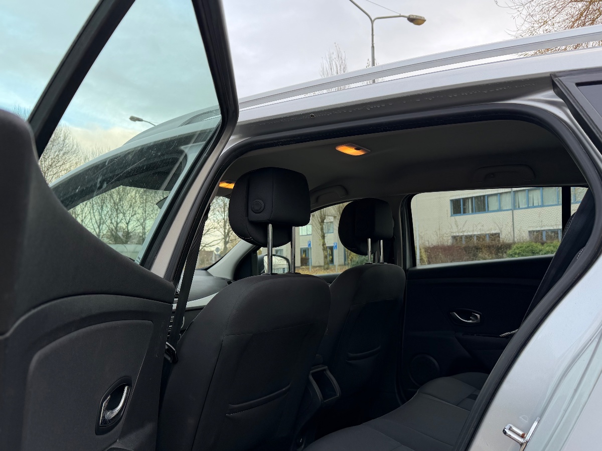 Renault Megane Estate Dynamique 1.6 | Apk | Nap | Airco | Elektr ramen| - Thumbnail 7