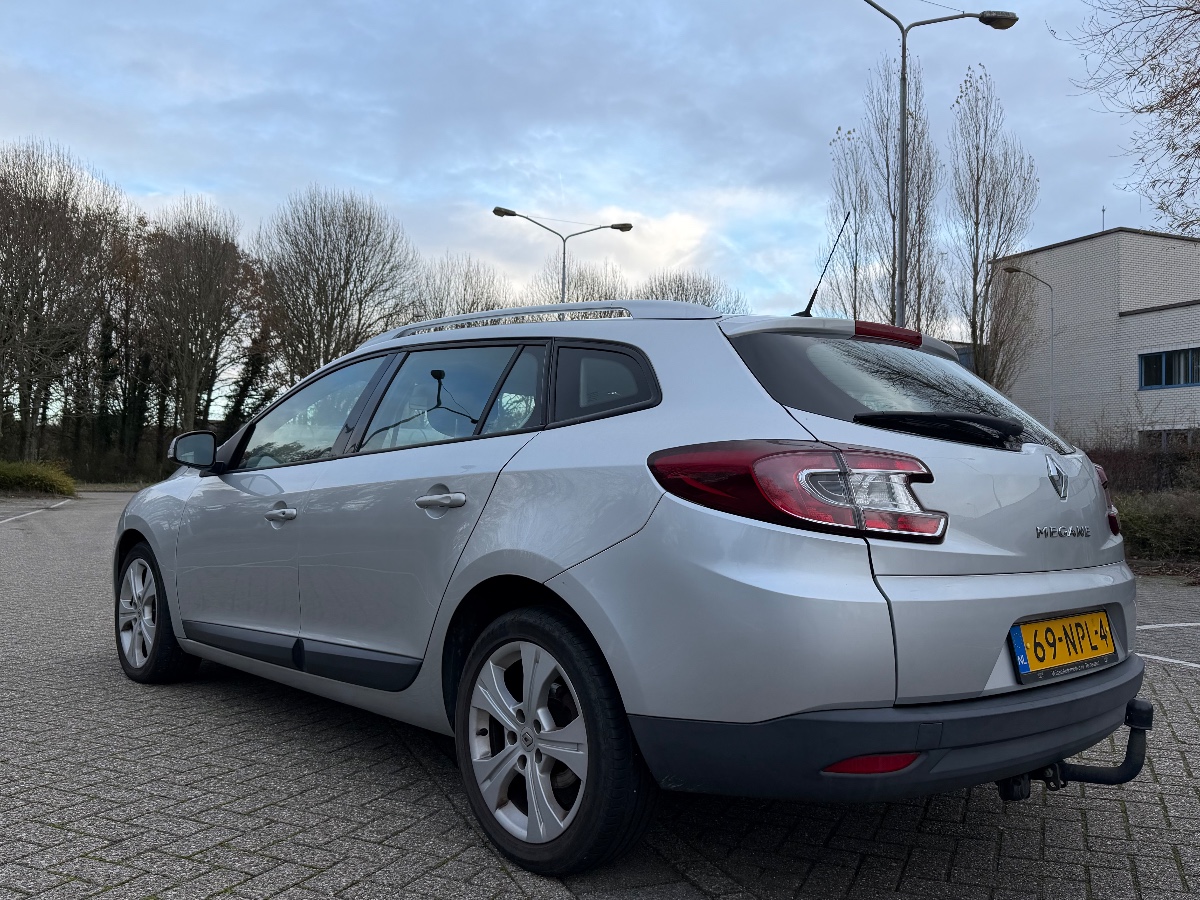 Renault Megane Estate Dynamique 1.6 | Apk | Nap | Airco | Elektr ramen| - Thumbnail 4