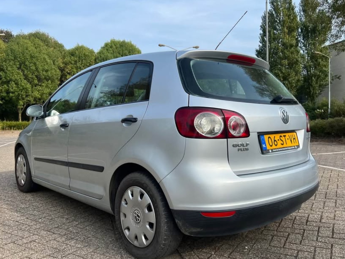 Volkswagen Golf Plus 1.6 FSI | Airco | Apk | Nap | 5 Deurs - Thumbnail 4