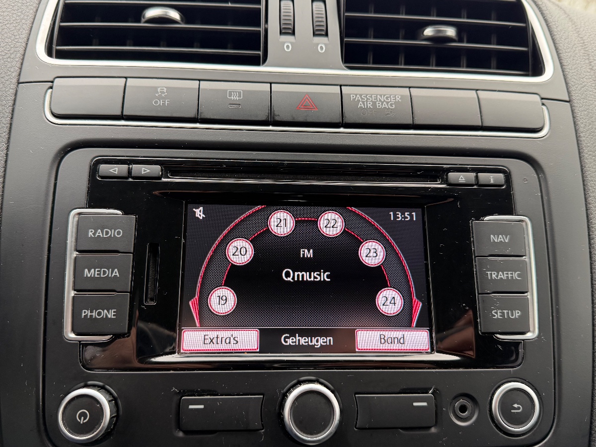 Volkswagen Polo 1.4 Highline | Apk | Nap | Airco | Automaat | 5 Deurs | PDC - Thumbnail 8