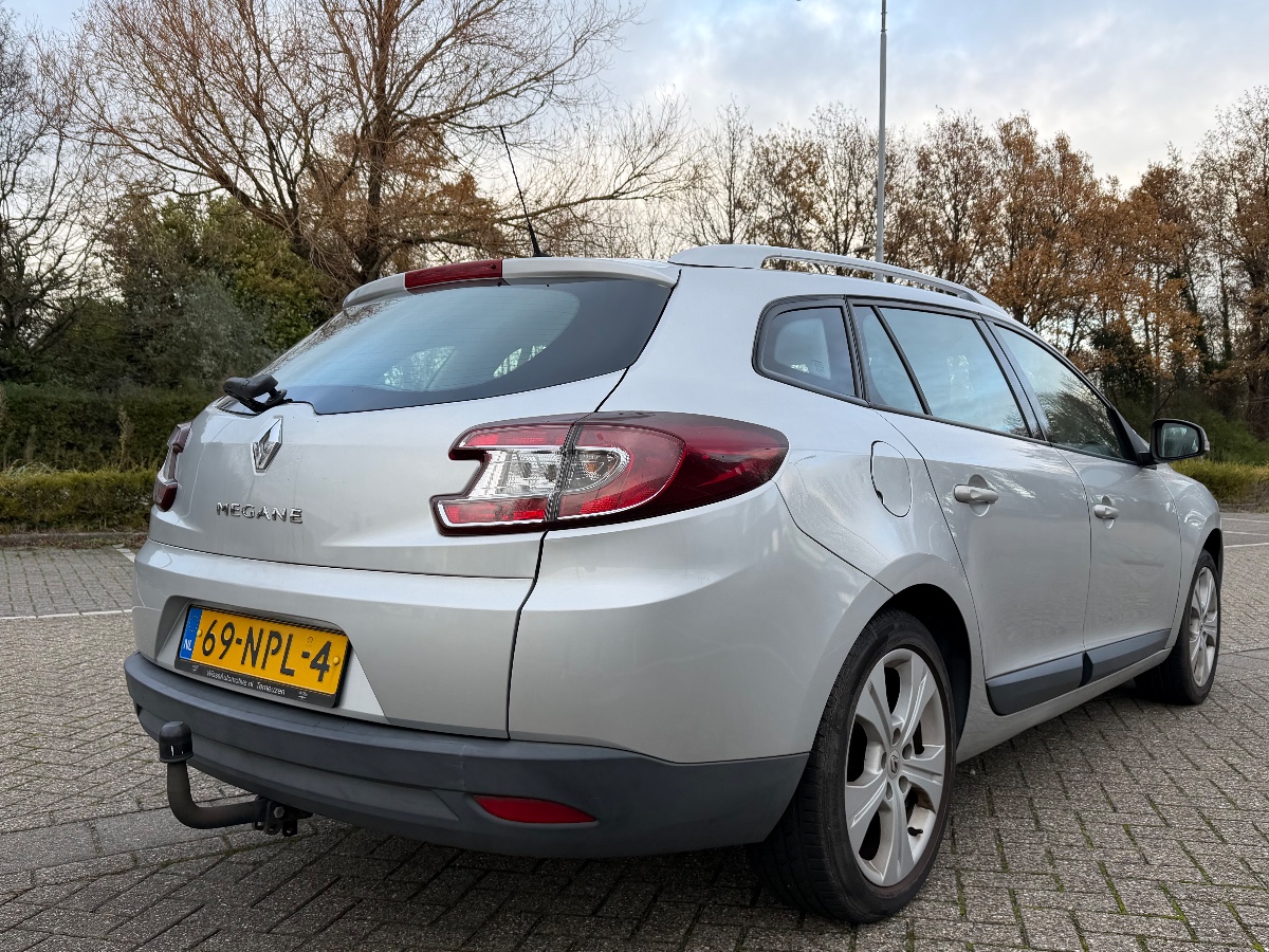 Renault Megane Estate Dynamique 1.6 | Apk | Nap | Airco | Elektr ramen| - Thumbnail 3