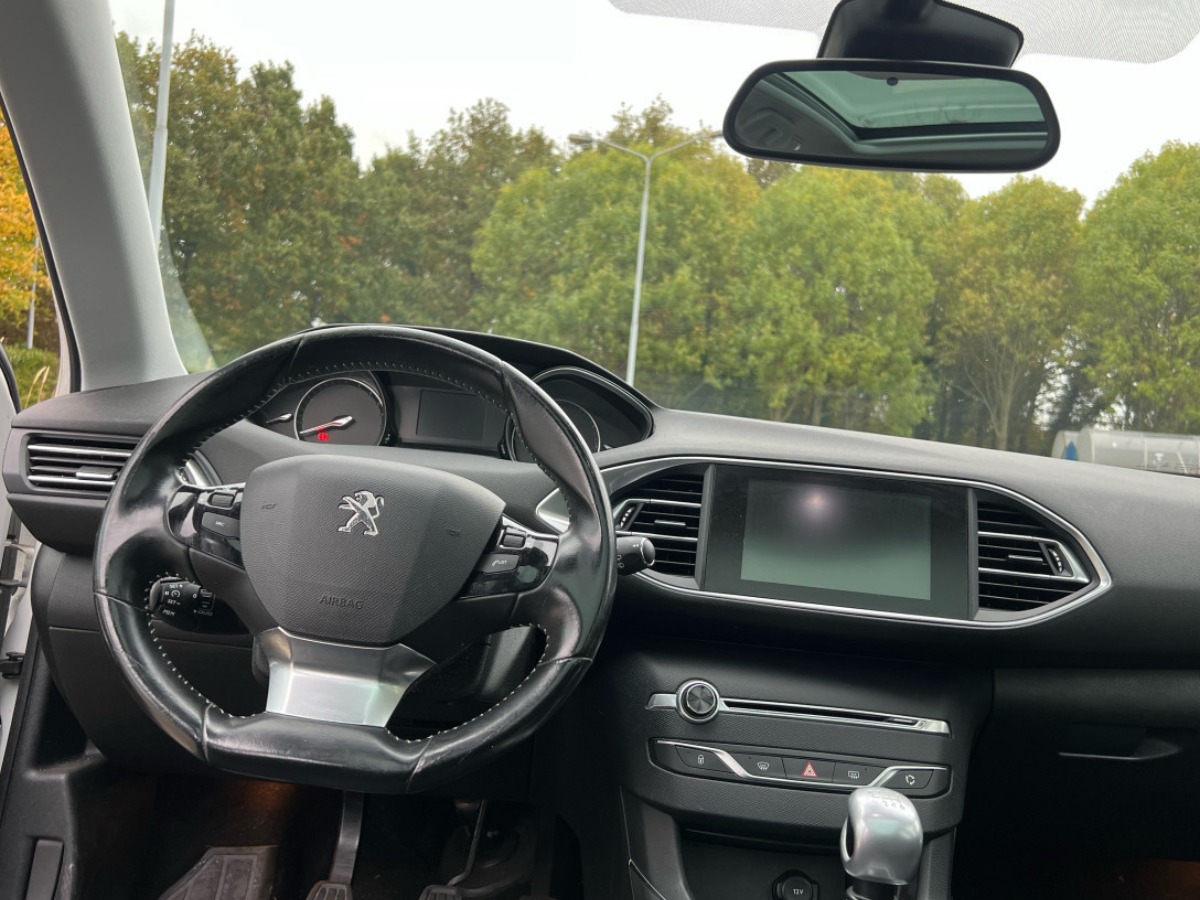 Peugeot 308 1.2 Allure | Apk | Nap | Airco | Navi | Pano | Vol Optie’s - Thumbnail 5