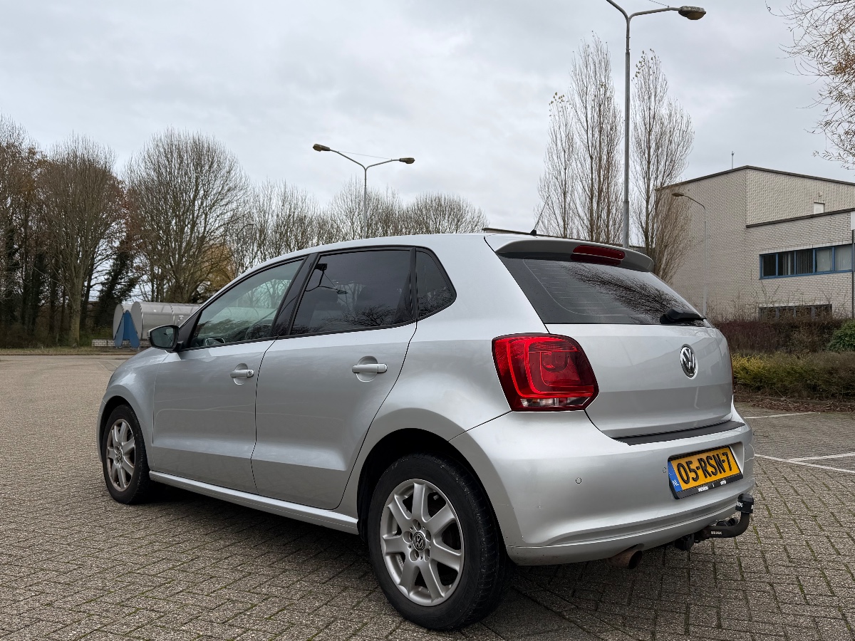 Volkswagen Polo 1.4 Highline | Apk | Nap | Airco | Automaat | 5 Deurs | PDC - Thumbnail 2