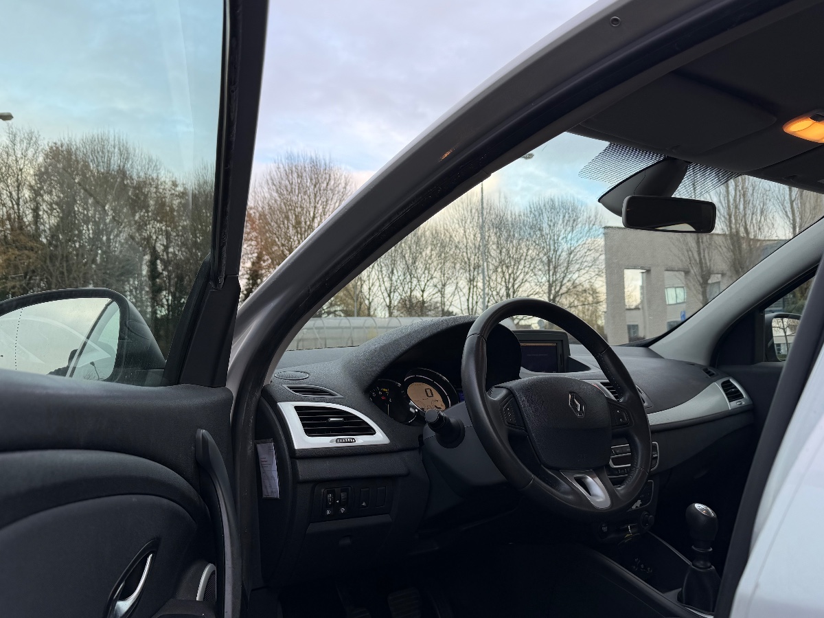 Renault Megane Estate Dynamique 1.6 | Apk | Nap | Airco | Elektr ramen| - Thumbnail 5