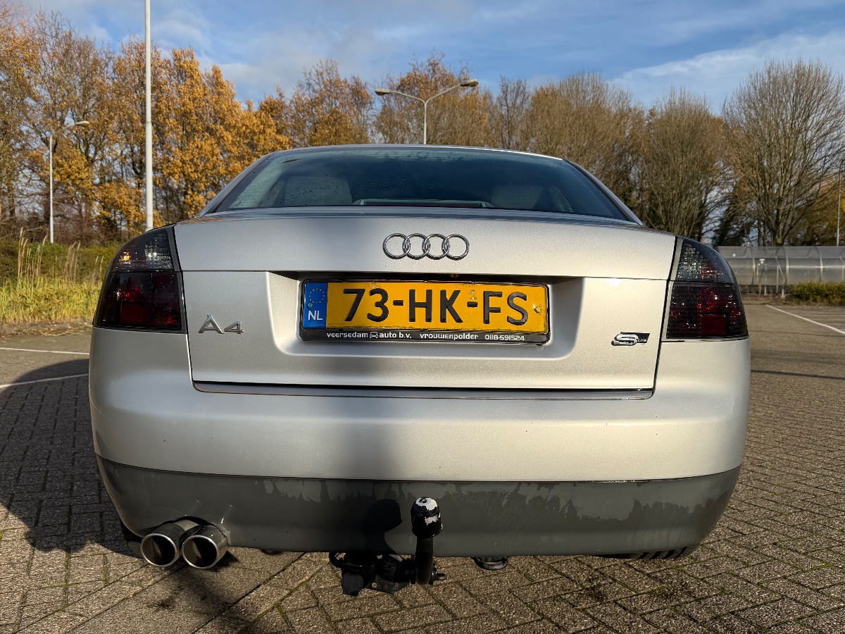 Audi A4 1.6 Limousine | Apk | Nap | Airco | Lage KM | Elektr ramen | Trekhaak | Parkeersensoren - Thumbnail 5